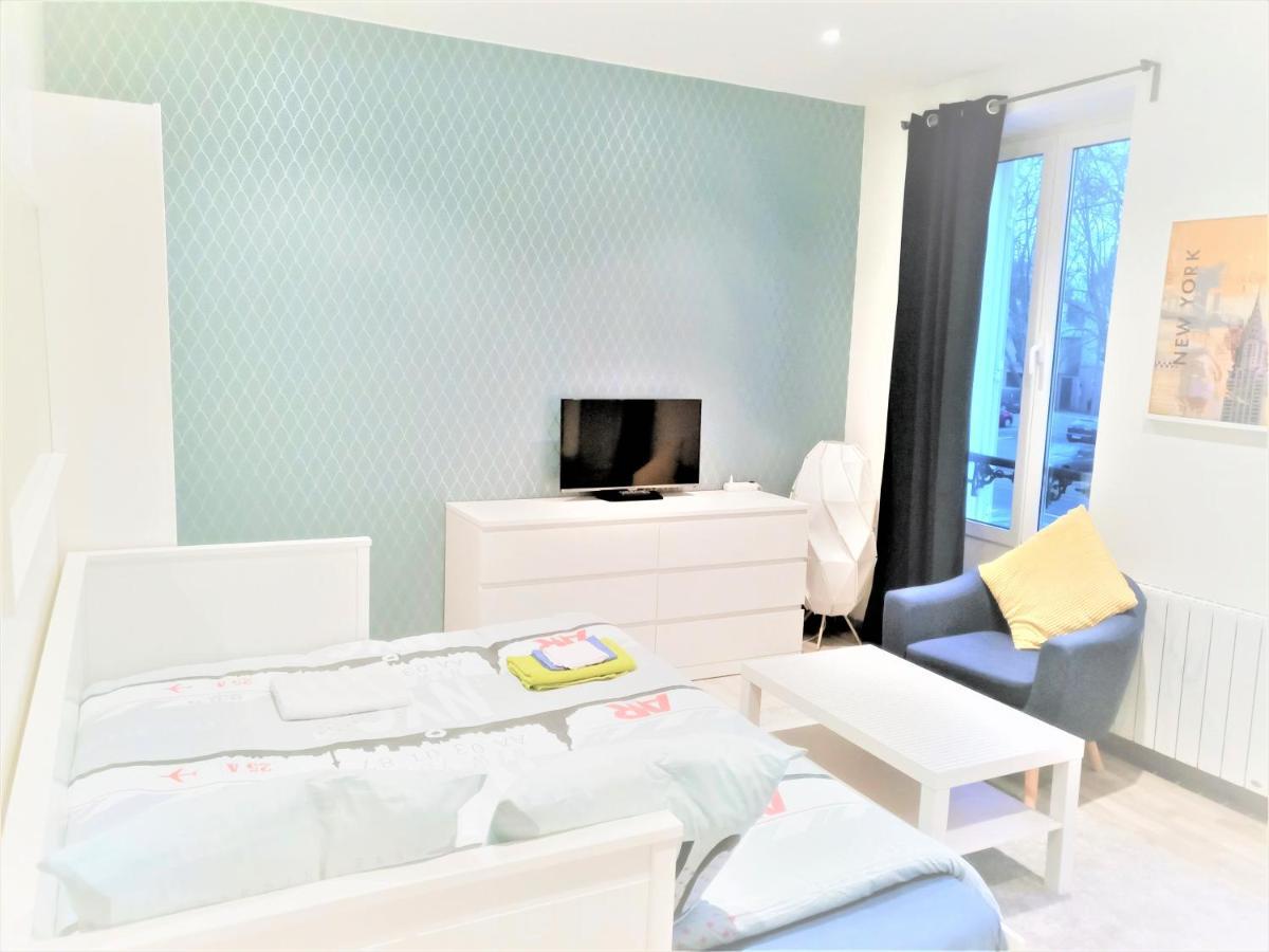 Appartement Proche Centre Ville, Gare Et Autoroute Melun Exterior photo