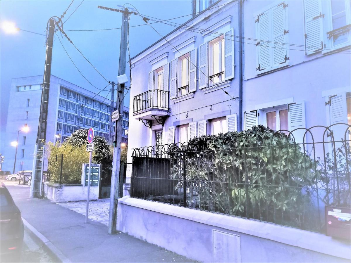 Appartement Proche Centre Ville, Gare Et Autoroute Melun Exterior photo
